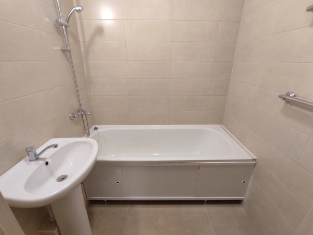 Купить квартиру в Москве. Вариант № 10239972, 8, площадь - квм, цена 23846400 рублей