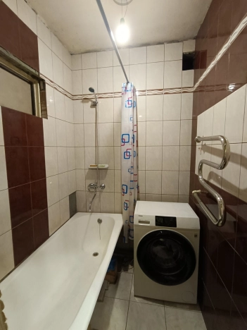 Купить трехкомнатную квартиру на улице Печорская в Чите. Вариант № 8133, 6, площадь -  квм, цена 4499000 рублей