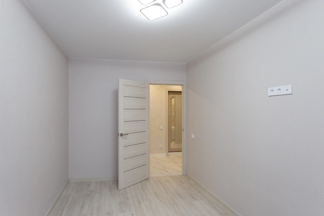 . Вариант № 7595922, 13, площадь - 43 квм, цена 5550000 рублей