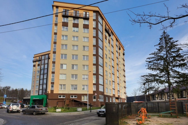 Купить двухкомнатную квартиру в Калининграде. Вариант № 9913380, 25, площадь -  квм, цена 11000000 рублей