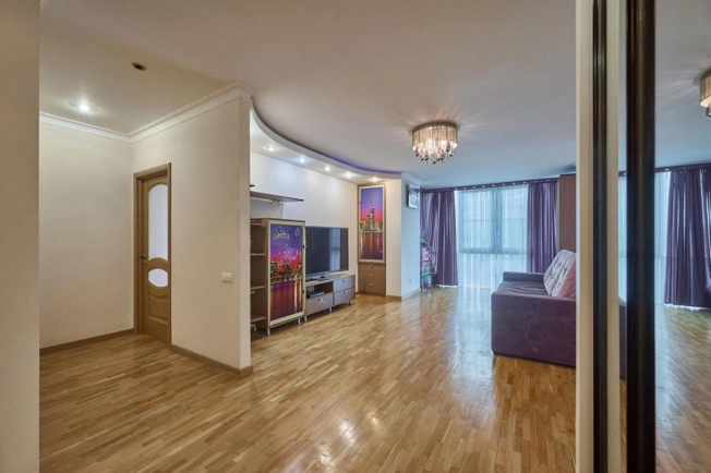 Купить квартиру на улице Дальняя в Краснодаре. Вариант № 26113, 0, площадь -  квм, цена 18500000 рублей