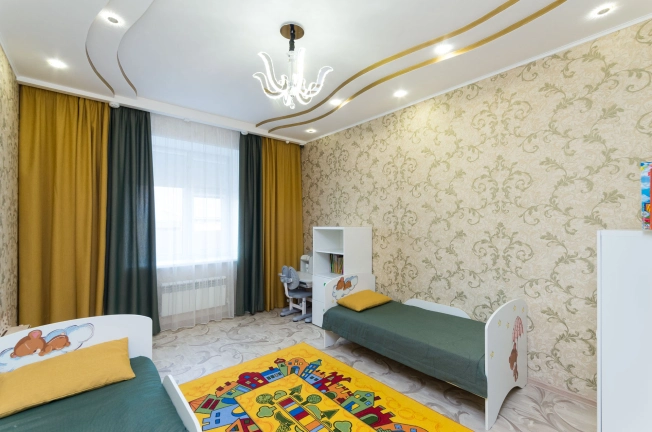 Купить дом в Микрорайоне Восточный, Тобольск в Тобольске. Вариант № 2349568, 13, площадь -  квм, цена 15300000 рублей