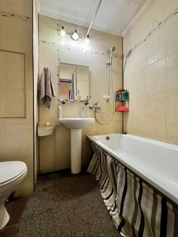 Купить квартиру в Москве. Вариант № 9900496, 10, площадь -  квм, цена 9470000 рублей