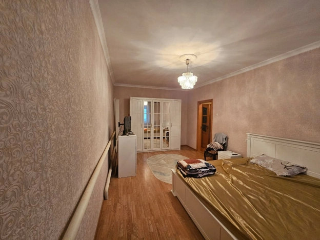 Купить дом в Элисте. Вариант № 9336529, 20, площадь -  квм, цена 10699999 рублей