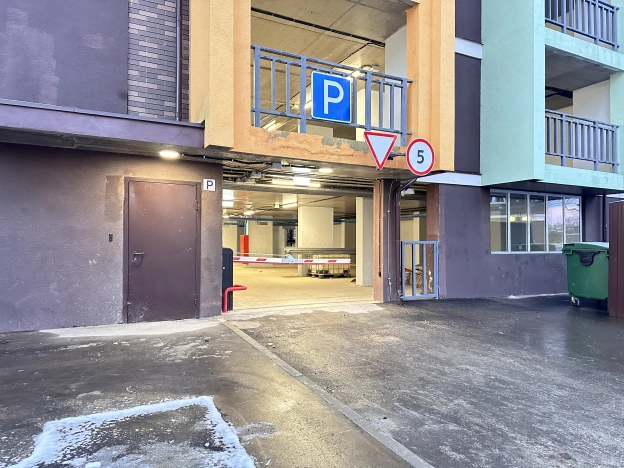 Купить квартиру у метро Новомосковская в Москве. Вариант № 9521298, 5, площадь -  квм, цена 17999999 рублей