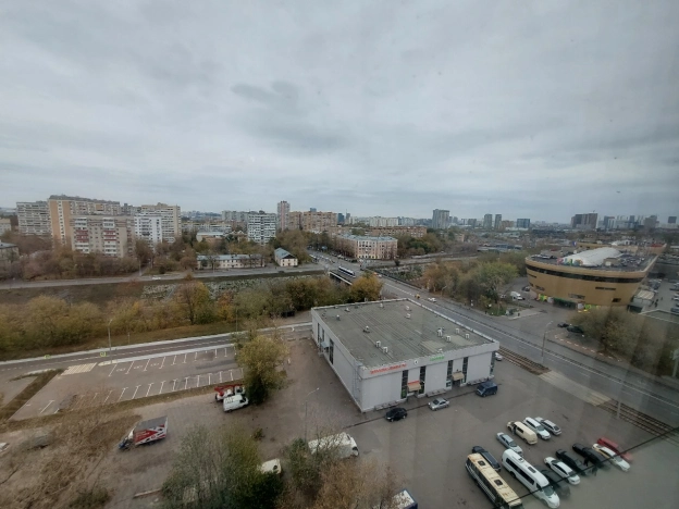 Купить трехкомнатную квартиру в ЮЗАО в Москве. Вариант № 2807463, 16, площадь -  квм, цена 28000000 рублей