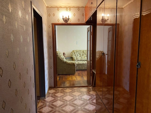 Купить квартиру в Белгороде. Вариант № 9785428, 4, площадь -  квм, цена 6800000 рублей