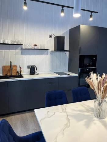 Купить дом в Кемеровской Области — Кузбассе. Вариант № 26256, 9, площадь -  квм, цена 36000000 рублей