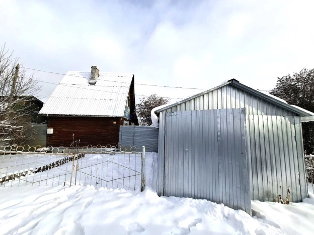 Купить дом в Новосибирске. Вариант № 9467934, 41, площадь -  квм, цена 2550000 рублей