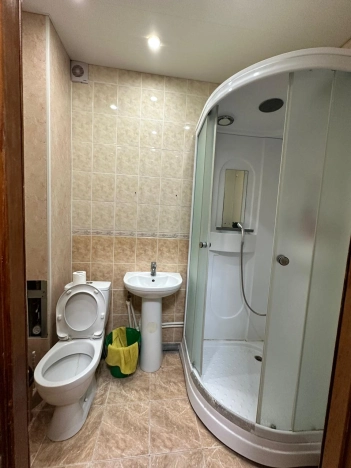 Купить однокомнатную квартиру в Микрорайоне 9-й, Элиста в Элисте. Вариант № 281160, 4, площадь -  квм, цена 5150000 рублей