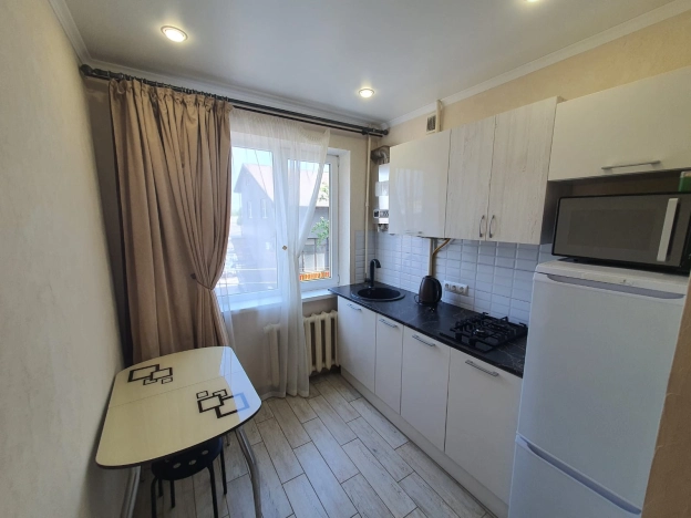 Снять квартиру в Керчи. Вариант № 3260008, 2, площадь -  квм, цена 31000 рублей