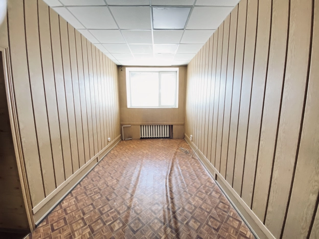 Снять коммерческую недвижимость в Новосибирске. Вариант № 1751, 5, площадь -  квм, цена 48000 рублей