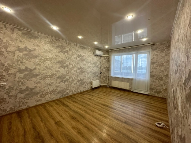 Купить однокомнатную квартиру на улице Петухова в Новосибирске. Вариант № 3251659, 1, площадь -  квм, цена 4085000 рублей