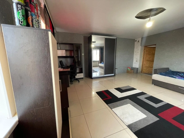 Купить дом в Искитиме. Вариант № 7998979, 12, площадь -  квм, цена 15000000 рублей