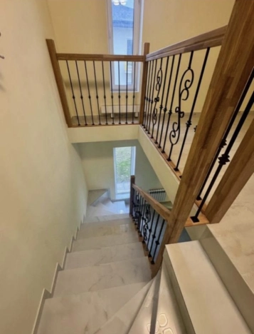 Купить дом в Москве. Вариант № 9232974, 14, площадь - квм, цена 95000000 рублей