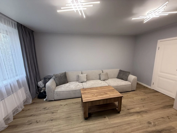 Купить квартиру в Москве. Вариант № 9649067, 3, площадь - квм, цена 28750000 рублей