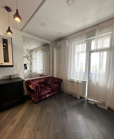 Купить однокомнатную квартиру на улице Кедрова в Москве. Вариант № 10098393, 4, площадь -  квм, цена 9800000 рублей