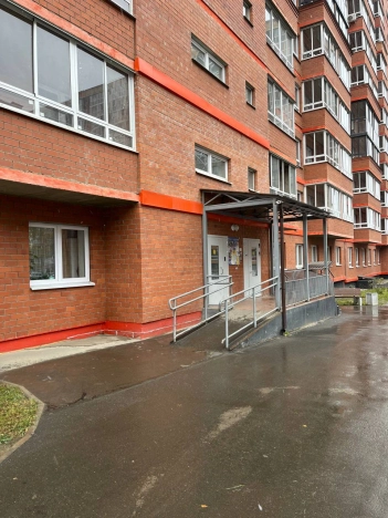 Купить квартиру на улице Баумана в Иркутске. Вариант № 6654497, 5, площадь - квм, цена 3300000 рублей