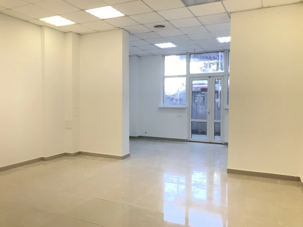 Купить коммерческую недвижимость в Севастополе. Вариант № 3970995, 7, площадь -  квм, цена 11900000 рублей