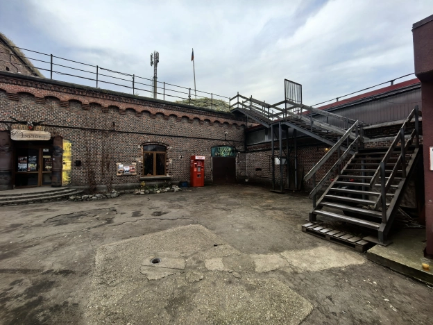 Снять коммерческую недвижимость в Калининграде. Вариант № 9782787, 3, площадь -  квм, цена 45000 рублей