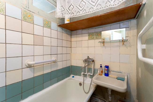 Купить квартиру на улице Почаевская в Владимире. Вариант № 50091, 13, площадь -  квм, цена 3150000 рублей