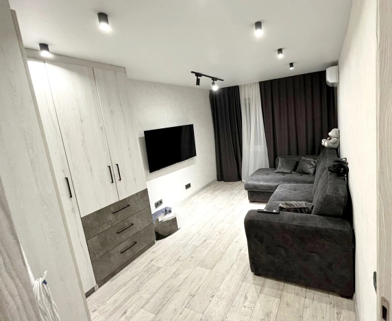 Купить квартиру на улице Маршала Ерёменко в Волгограде. Вариант № 2079324, 2, площадь -  квм, цена 4650000 рублей