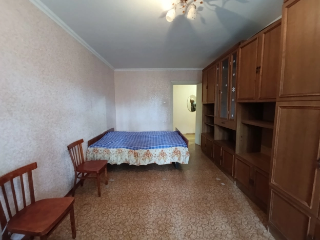 Купить однокомнатную квартиру на улице Садовая в Белгородской области. Вариант № 6625551, 5, площадь -  квм, цена 3150000 рублей