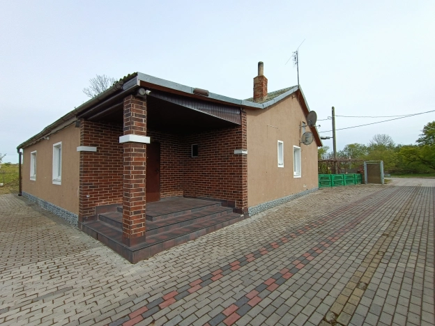 Купить дом в Багратионовске. Вариант № 43560, 30, площадь -  квм, цена 9800000 рублей