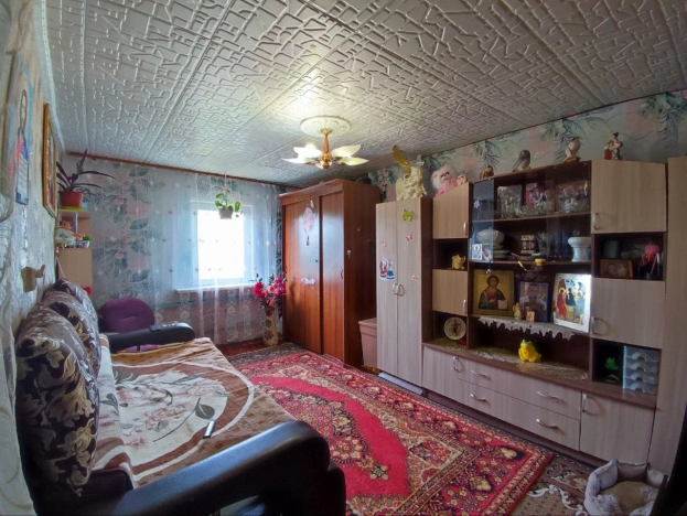 Купить дом на улице Набережная в Тюменской области. Вариант № 32043, 12, площадь -  квм, цена 3950000 рублей