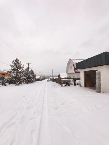 Купить дом на улице Административная в Иркутской области. Вариант № 8335675, 18, площадь - квм, цена 9500000 рублей