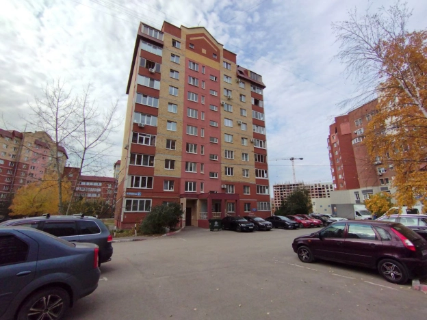 Купить квартиру на вторичке в Уфе. Вариант № 6928308, 26, площадь -  квм, цена 6640000 рублей