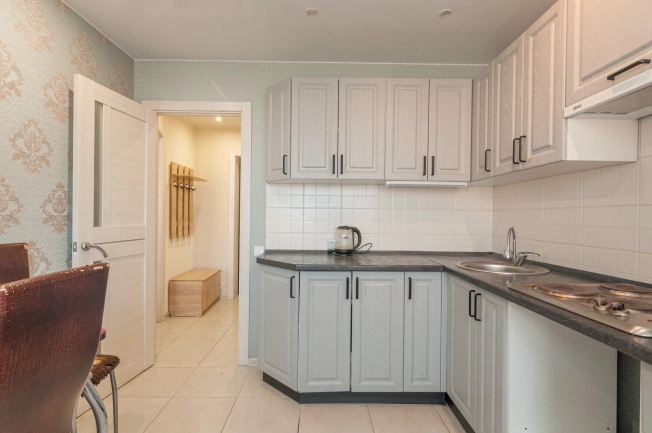 Купить однокомнатную квартиру в Микрорайоне 5-й в Вологде. Вариант № 40332, 1, площадь -  квм, цена 3800000 рублей