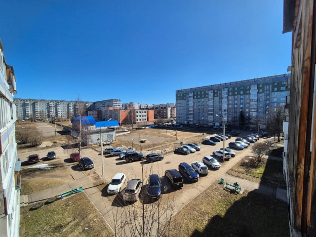 Купить трехкомнатную квартиру в Сыктывкаре. Вариант № 29171, 18, площадь -  квм, цена 5420000 рублей