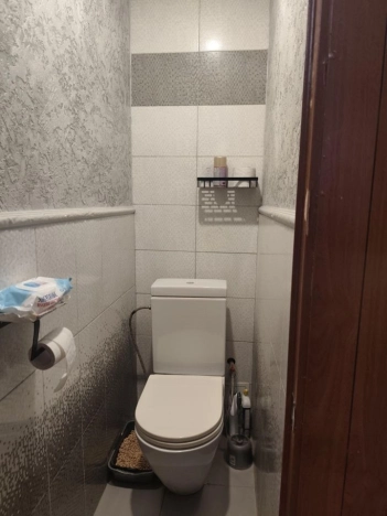 Купить двухкомнатную квартиру в Ростовской области. Вариант № 10424437, 5, площадь -  квм, цена 6100000 рублей