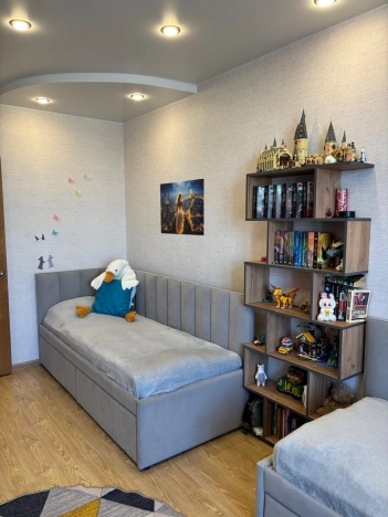 Купить двухкомнатную квартиру в Омске. Вариант № 8216756, 13, площадь -  квм, цена 10750000 рублей