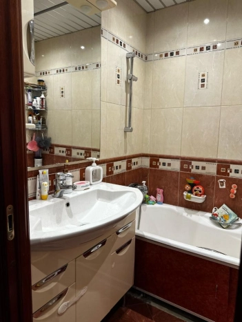 Купить двухкомнатную квартиру на улице Любучанский переулок в Москве. Вариант № 10264922, 20, площадь - квм, цена 17000000 рублей