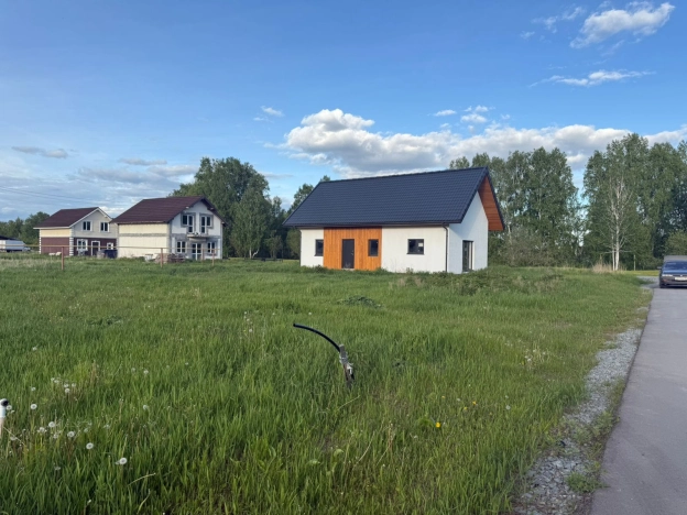 Купить дом в Новосибирске. Вариант № 9224020, 11, площадь -  квм, цена 5900000 рублей