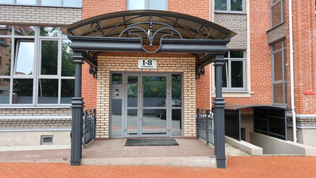 Купить трехкомнатную квартиру в Микрорайоне 5-й в Вологде. Вариант № 5070, 1, площадь -  квм, цена 14952000 рублей