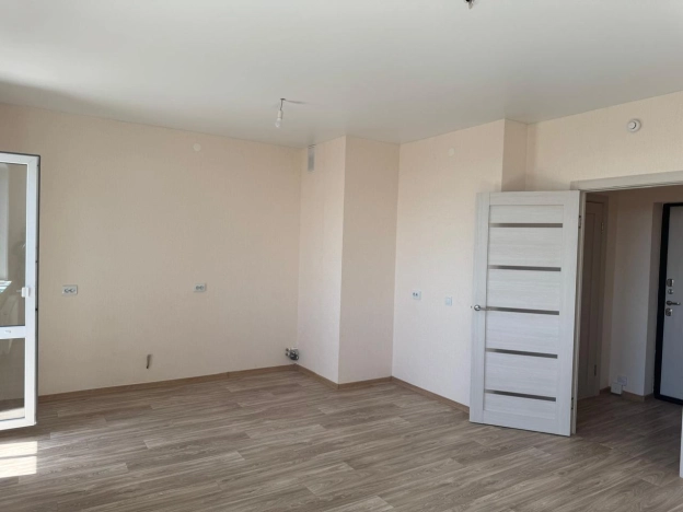 . Вариант № 42083, 6, площадь - 30.6 квм, цена 3400000 рублей