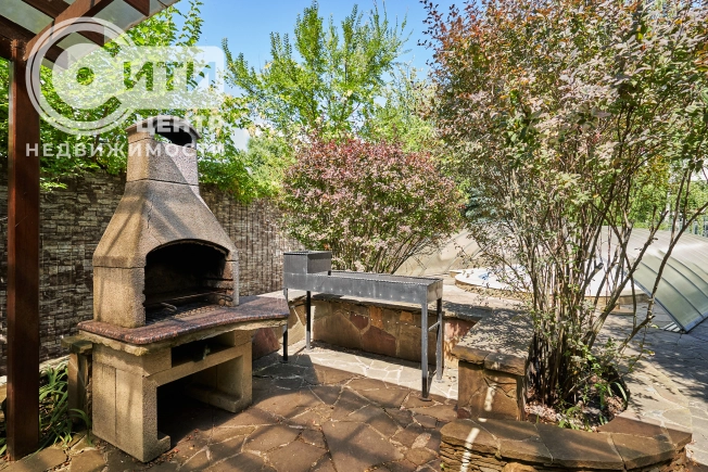 Купить дом в Воронеже. Вариант № 11705, 4, площадь -  квм, цена 23000000 рублей