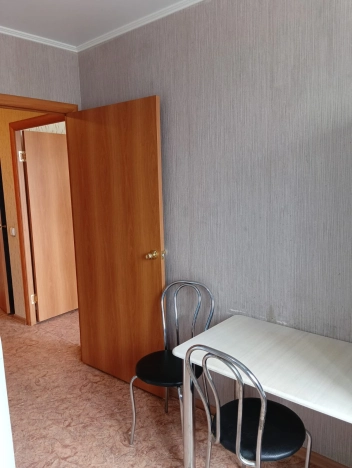 Купить двухкомнатную квартиру на улице переулок Николая Липового в Бийске. Вариант № 7649214, 6, площадь -  квм, цена 4350000 рублей