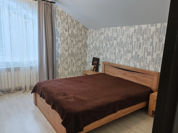 Купить дом в Санкт-Петербурге. Вариант № 9514437, 27, площадь -  квм, цена 15650000 рублей