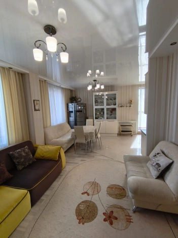 Купить трехкомнатную квартиру в районе Приморский в Санкт-Петербурге. Вариант № 274292, 0, площадь -  квм, цена 19000000 рублей