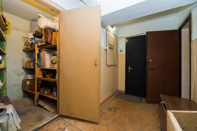 Купить двухкомнатную квартиру у метро Опалиха в Московской области. Вариант № 10412249, 12, площадь -  квм, цена 2700000 рублей