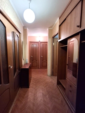 Купить трехкомнатную квартиру в Калуге. Вариант № 6908476, 15, площадь -  квм, цена 6300000 рублей