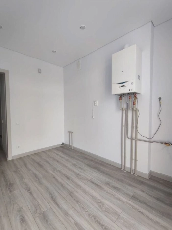 Купить квартиру на улице Аллея Смелых в Калининграде. Вариант № 59448, 5, площадь -  квм, цена 4750000 рублей