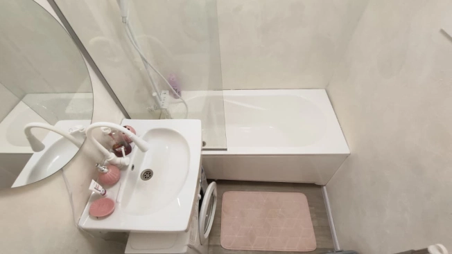 Купить трехкомнатную квартиру в Ростовской области. Вариант № 3651933, 7, площадь -  квм, цена 5500000 рублей