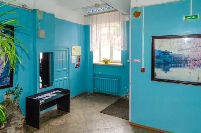 Купить комнату у метро Заельцовская в Новосибирске. Вариант № 4138848, 33, площадь -  квм, цена 2950000 рублей