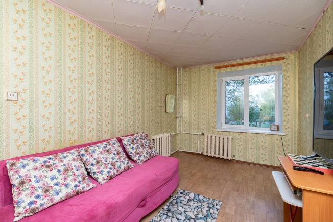 Купить четырехкомнатную квартиру в Омске. Вариант № 3493, 8, площадь -  квм, цена 6500000 рублей