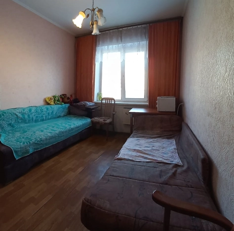 Купить трехкомнатную квартиру в Новосибирске. Вариант № 9310997, 10, площадь -  квм, цена 5250000 рублей